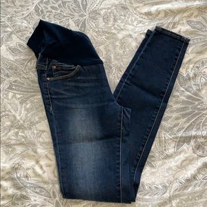 Maternity skinny jeans